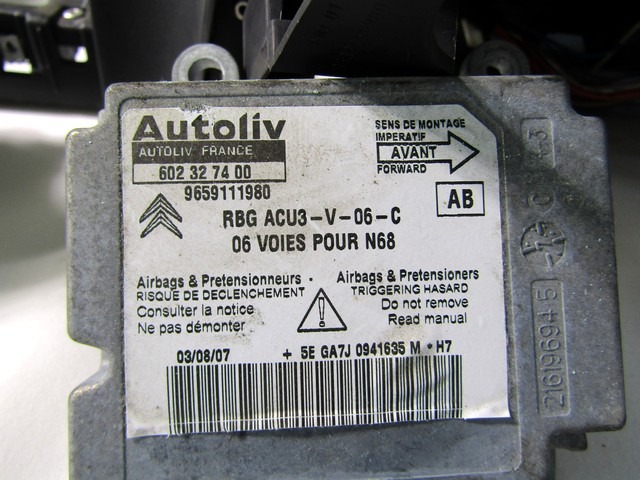 KIT AIRBAG KOMPLET OEM N. 19008 KIT AIRBAG COMPLETO ORIGINAL REZERVNI DEL CITROEN XSARA PICASSO (1999 - 2010) BENZINA LETNIK 2007