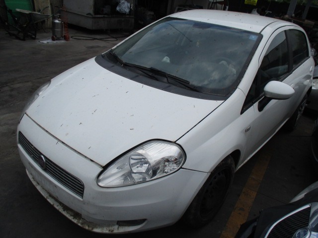 FIAT GRANDE PUNTO 1.4 G 57KW 5M 5P (2009) RICAMBI IN MAGAZZINO