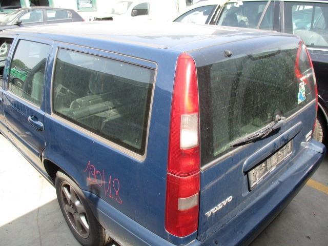 VOLVO V70 SW 2.5 D 103KW 5M 5P (1999) RICAMBI IN MAGAZZINO