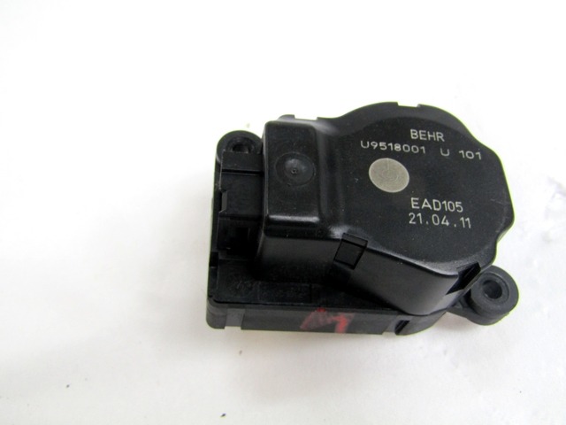 MOTORCEK OGREVANJA OEM N. U9518001 ORIGINAL REZERVNI DEL OPEL ASTRA J P10 5P/3P/SW (2010 - 2015) DIESEL LETNIK 2011