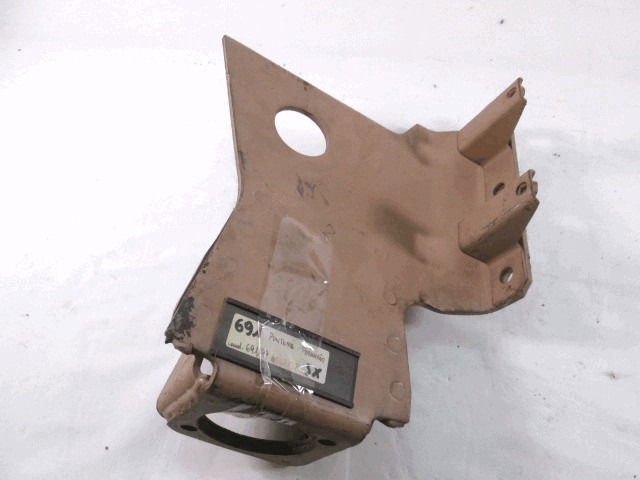 NOSILCI ODBIJACA  OEM N. 4667138 ORIGINAL REZERVNI DEL FIAT 691 N T NP (1970 -1974)DIESEL LETNIK 1970