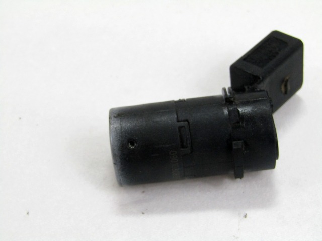 PARKIRNI SENZORJI OEM N. 7H0919275D ORIGINAL REZERVNI DEL AUDI A3 MK2 8P 8PA 8P1 (2003 - 2008)DIESEL LETNIK 2008