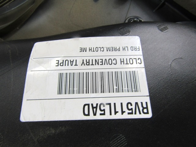 NOTRANJA OBLOGA SPREDNJIH VRAT OEM N. PNASTCSVOYAGMK4MV5P ORIGINAL REZERVNI DEL CHRYSLER VOYAGER/GRAN VOYAGER RG RS MK4 (2001 - 2007) DIESEL LETNIK 2001