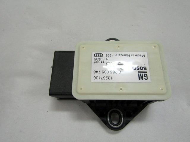 ESP OEM N. 13267138 0265005748 ORIGINAL REZERVNI DEL OPEL CORSA D R S07 (02/2011 - 2014) DIESEL LETNIK 2011