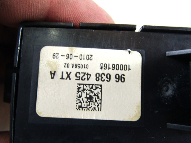 STIKALO VARNOSTNIH ZMIGAVCEV  OEM N. 96638425XT ORIGINAL REZERVNI DEL PEUGEOT 3008 MK1 0U (2009 - 2016) DIESEL LETNIK 2010