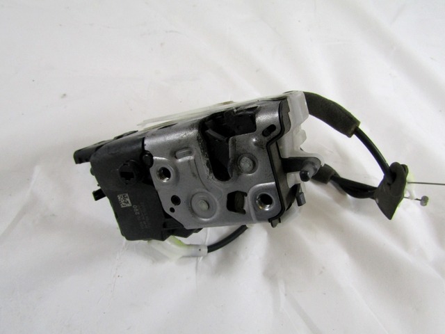 CENTRALNI ZAKLEP SPREDNJIH VRAT  OEM N. 9800623080 ORIGINAL REZERVNI DEL PEUGEOT 3008 MK1 0U (2009 - 2016) DIESEL LETNIK 2010