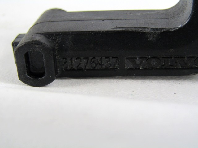 ZUNANJA KLJUKA ZADNJA DESNA VRATA OEM N. 31276437 ORIGINAL REZERVNI DEL VOLVO V40 MK1 525 526 (2012 - 2016)BENZINA LETNIK 2015