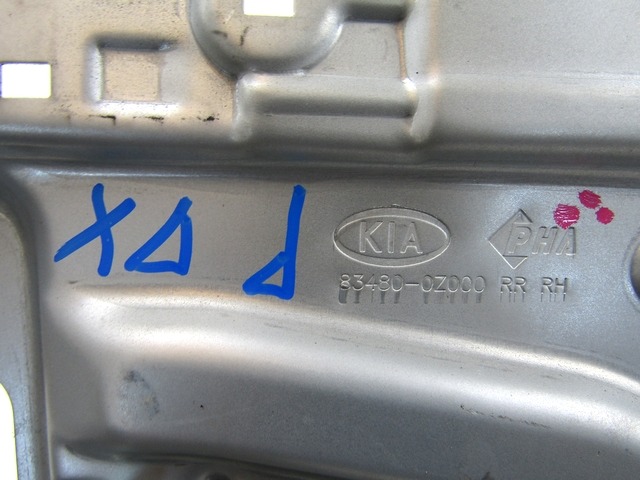 MEHANIZEM ZA ZADNJA VRATA  OEM N. 83480-0Z000 ORIGINAL REZERVNI DEL KIA SPORTAGE KM MK2 (2004 - 2010)BENZINA/GPL LETNIK 2009