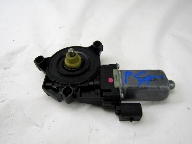 MOTORCEK ELEKTRICNEGA POMIKA ZADNJEGA STEKLA  OEM N. 71740177 ORIGINAL REZERVNI DEL ALFA ROMEO 159 939 BER/SW (2005 - 2013) BENZINA LETNIK 2008