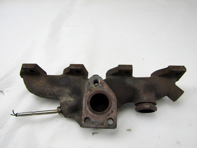 IZPUSNI KOLEKTOR OEM N. 140045374R ORIGINAL REZERVNI DEL RENAULT MEGANE MK3 BZ0/1 B3 DZ0/1 KZ0/1 BER/SPORTOUR/ESTATE (2009 - 2015) DIESEL LETNIK 2011