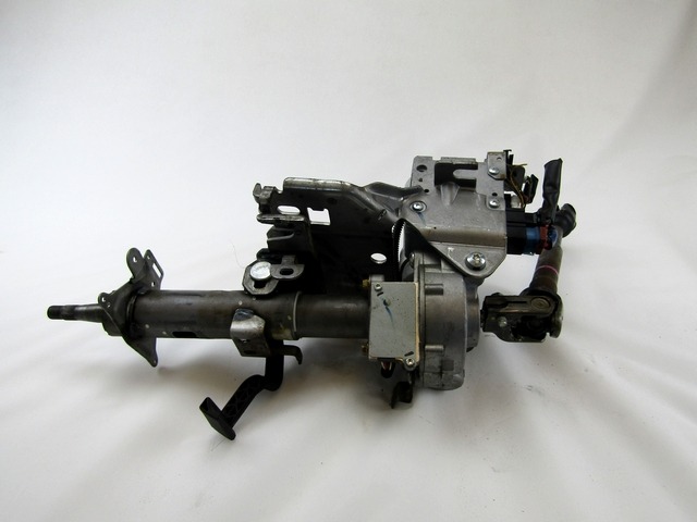 VOLANSKI DROG OEM N. 28500-9U02A 488109U10A ORIGINAL REZERVNI DEL NISSAN NOTE E11 MK1 (2005 - 2013)DIESEL LETNIK 2006