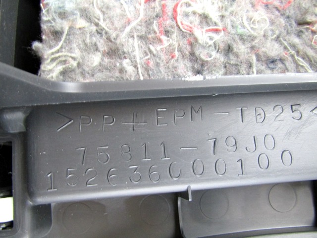 PLASTIKA MED SEDEZI BREZ NASLONJALA ROK OEM N. 75811-79J0 ORIGINAL REZERVNI DEL FIAT SEDICI FY (2006 - 4/2009) DIESEL LETNIK 2007