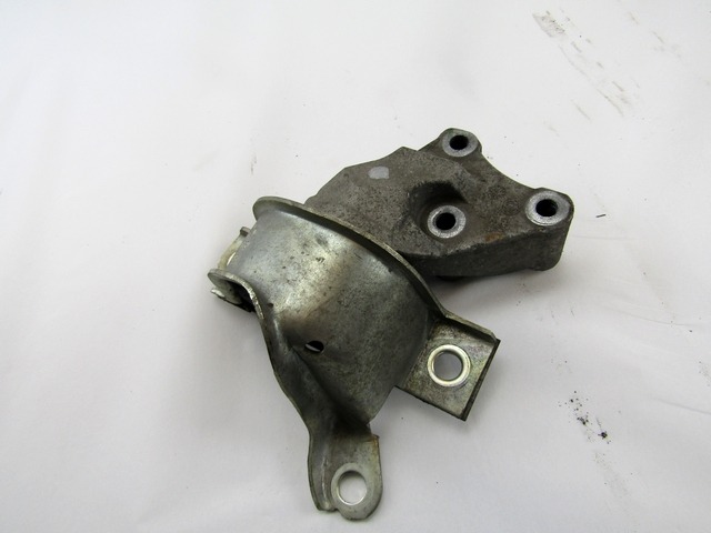 NOSILCI MOTORJA/DRUGO OEM N. 51757887 ORIGINAL REZERVNI DEL LANCIA MUSA 350 R (09/2007 - 8/2013) BENZINA LETNIK 2008