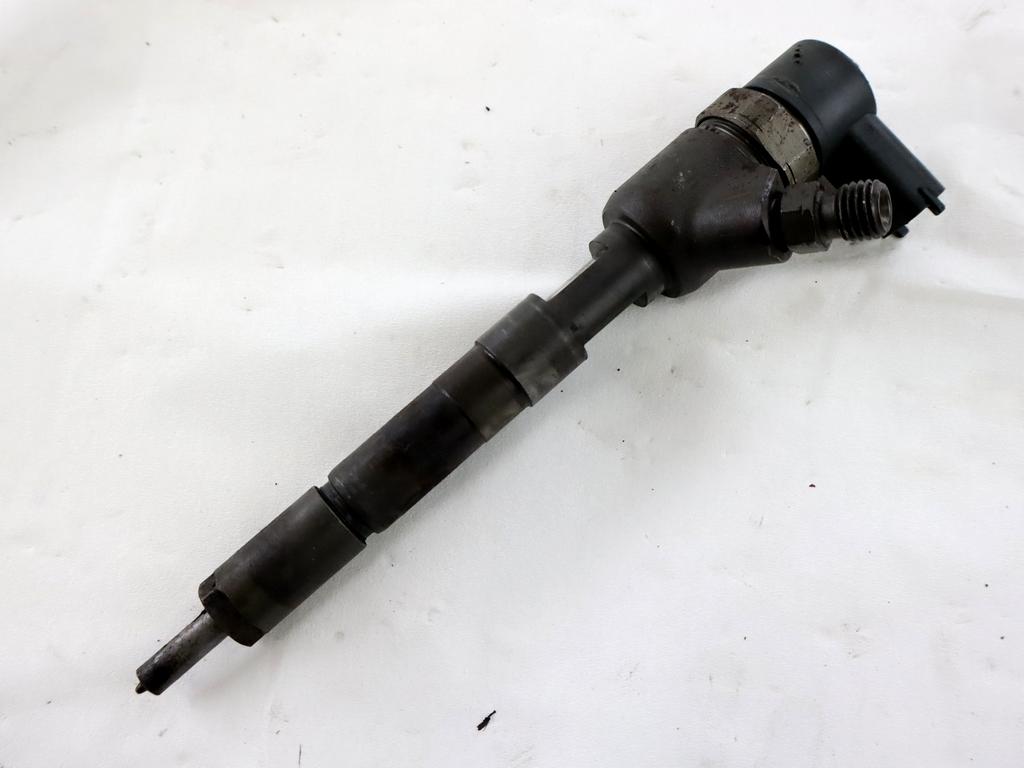 INJEKTORJI DIESEL OEM N. 445110083 ORIGINAL REZERVNI DEL LANCIA MUSA 350 (2004 - 2007) DIESEL LETNIK 2006