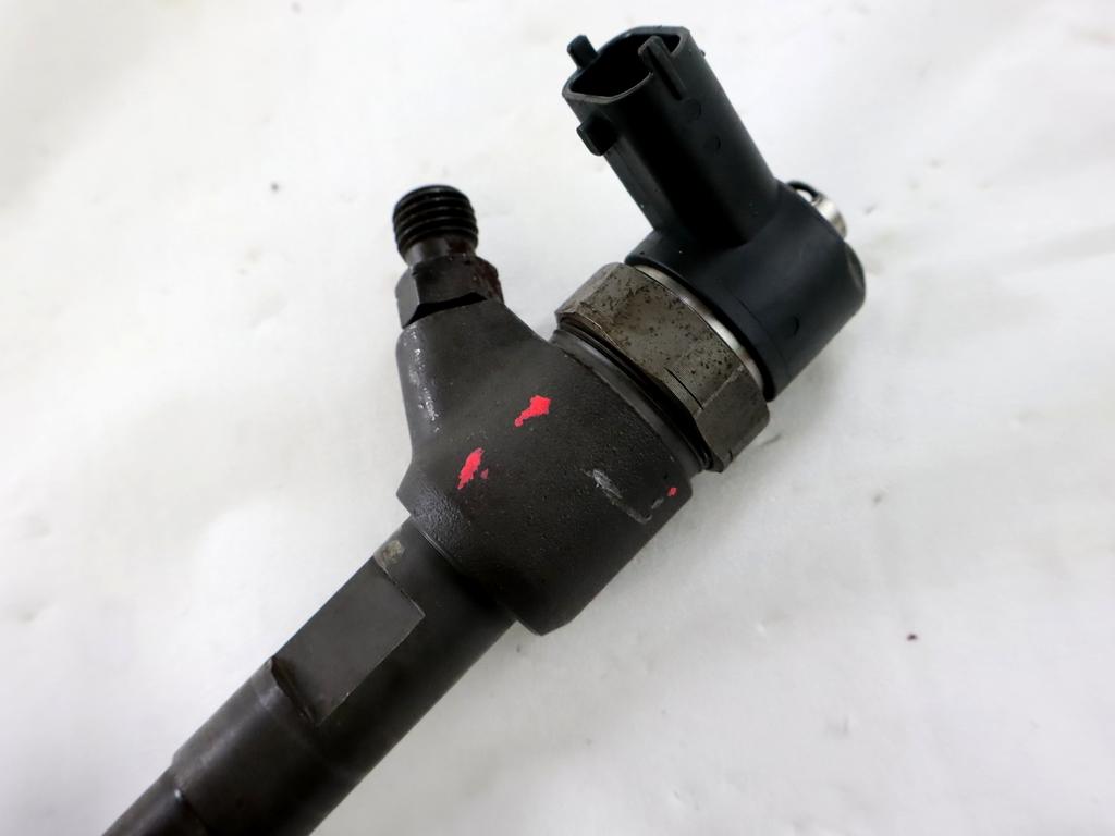 INJEKTORJI DIESEL OEM N. 445110083 ORIGINAL REZERVNI DEL LANCIA MUSA 350 (2004 - 2007) DIESEL LETNIK 2006