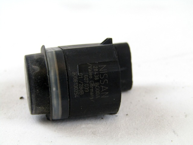 PARKIRNI SENZORJI OEM N. 28438BG00A ORIGINAL REZERVNI DEL NISSAN QASHQAI J10E (03/2010 - 2013) DIESEL LETNIK 2013