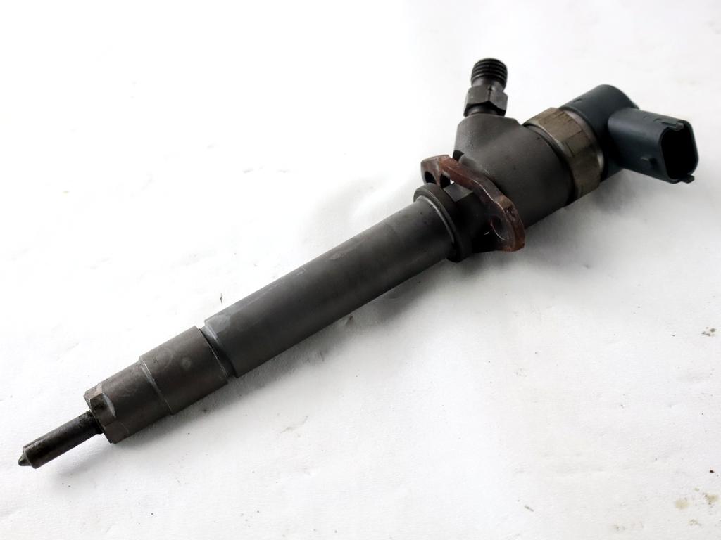 INJEKTORJI DIESEL OEM N. 0445110078 8658351 ORIGINAL REZERVNI DEL VOLVO V70 MK2 285 (2000 - 2007) DIESEL LETNIK 2004