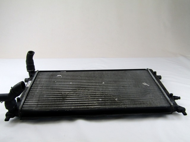 RADIATOR VODE OEM N. 1K0121251CJ ORIGINAL REZERVNI DEL SEAT ALTEA 5P1 (2004 - 02/2009)BENZINA LETNIK 2006