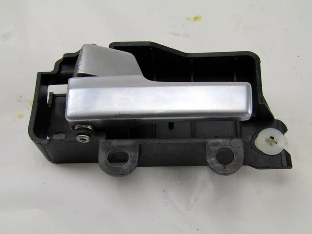 NOTRANJA KLJUKA  OEM N. 3M51-R22601-AA ORIGINAL REZERVNI DEL FORD FOCUS DA HCP DP MK2 R BER/SW (2008 - 2011) DIESEL LETNIK 2010