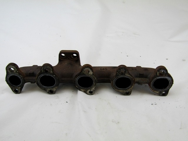 IZPUSNI KOLEKTOR OEM N. 1721503 ORIGINAL REZERVNI DEL FORD FOCUS DA HCP DP MK2 R BER/SW (2008 - 2011) DIESEL LETNIK 2010