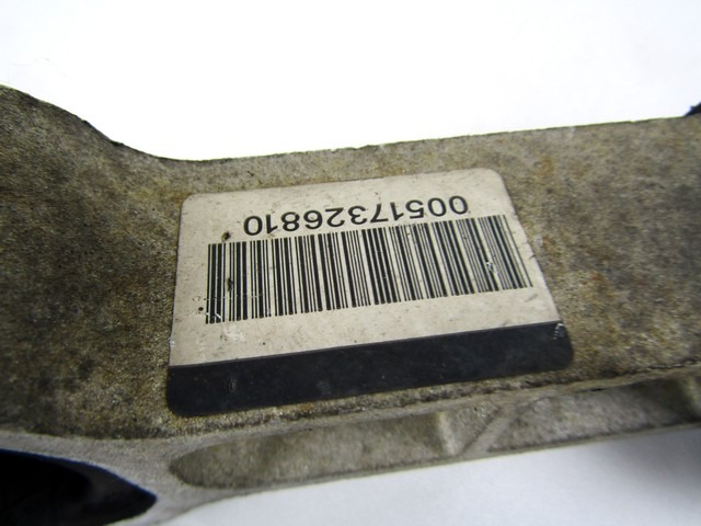 NOSILCI MOTORJA/DRUGO OEM N. 517326810 ORIGINAL REZERVNI DEL FORD KA RU8 MK2 (2008 - 2016) BENZINA LETNIK 2011