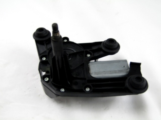 MOTORCEK ZADNJEGA BRISALCA OEM N. 9683627380 W000007121 ORIGINAL REZERVNI DEL DS DS3 (2015 - 2019)BENZINA LETNIK 2015