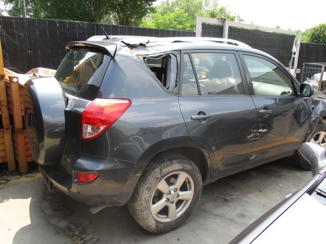 TOYOTA RAV4 2.2 D 4X4 100KW 6M 5P (2007) RICAMBI IN MAGAZZINO 