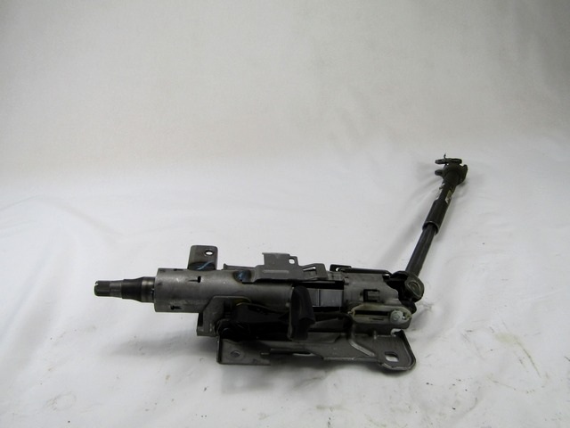 VOLANSKI DROG OEM N. 4123GP ORIGINAL REZERVNI DEL PEUGEOT 308 4A 4B 4C 4E 4H MK1 BER/SW/CC (2007 - 2013) DIESEL LETNIK 2011