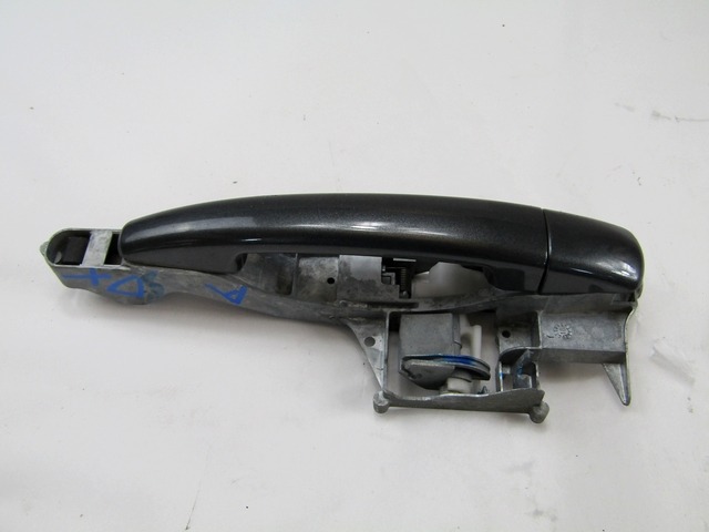 ZUNANJA KLJUKA SPREDNJA DESNA VRATA OEM N. 9101GH ORIGINAL REZERVNI DEL PEUGEOT 308 4A 4B 4C 4E 4H MK1 BER/SW/CC (2007 - 2013) DIESEL LETNIK 2011