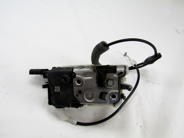 CENTRALNI ZAKLEP SPREDNJIH VRAT  OEM N. 9800616580 ORIGINAL REZERVNI DEL PEUGEOT 308 4A 4B 4C 4E 4H MK1 BER/SW/CC (2007 - 2013) DIESEL LETNIK 2011