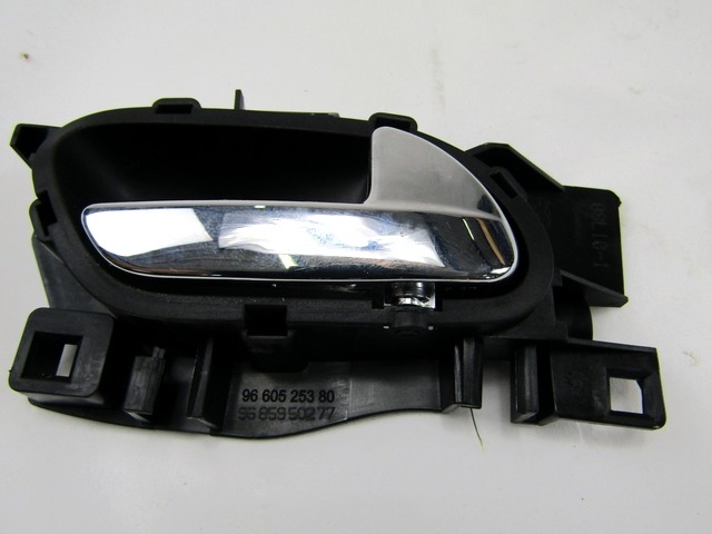 NOTRANJA KLJUKA  OEM N. 9660525380 ORIGINAL REZERVNI DEL PEUGEOT 308 4A 4B 4C 4E 4H MK1 BER/SW/CC (2007 - 2013) DIESEL LETNIK 2011