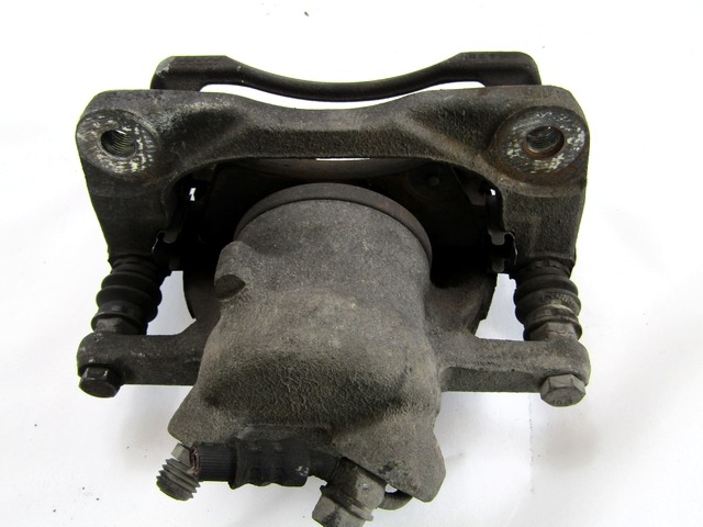 SPREDNJE DESNE ZAVORNE CELJUSTI  OEM N. 71750079 ORIGINAL REZERVNI DEL FIAT SEDICI FY R (05/2009 - 2014) DIESEL LETNIK 2011