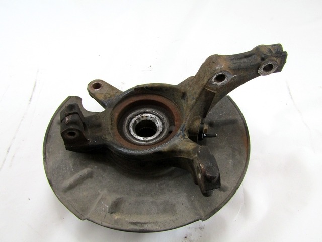 VRTLJIVI LEZAJ DESNO / PESTO KOLESA Z LEZAJEM SPREDAJ OEM N. 71742729 71768302 ORIGINAL REZERVNI DEL FIAT SEDICI FY R (05/2009 - 2014) DIESEL LETNIK 2011