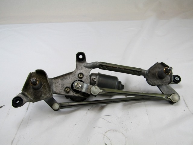 MOTORCEK PREDNJIH BRISALCEV OEM N. 38110-81K00 ORIGINAL REZERVNI DEL FIAT SEDICI FY R (05/2009 - 2014) DIESEL LETNIK 2011