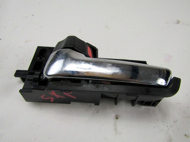 NOTRANJA KLJUKA  OEM N. 71750042 ORIGINAL REZERVNI DEL FIAT SEDICI FY R (05/2009 - 2014) DIESEL LETNIK 2011