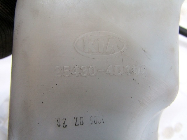 HLADILNA VODA ZA RADIJATORJE OEM N. 254304D100 ORIGINAL REZERVNI DEL KIA CARNIVAL VQ MK2 (2006 - 2014)DIESEL LETNIK 2009