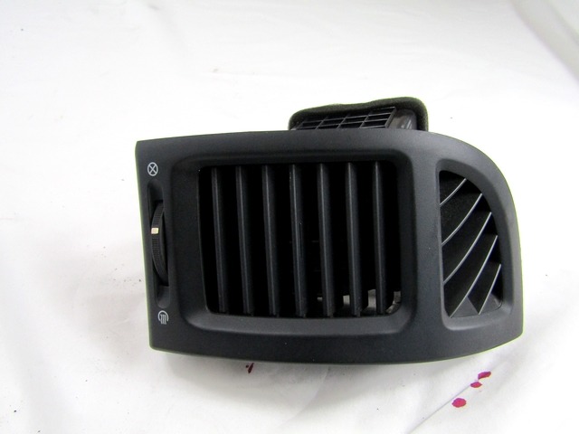 ODVOD ZRAKA OEM N. 4D9746000 ORIGINAL REZERVNI DEL KIA CARNIVAL VQ MK2 (2006 - 2014)DIESEL LETNIK 2009