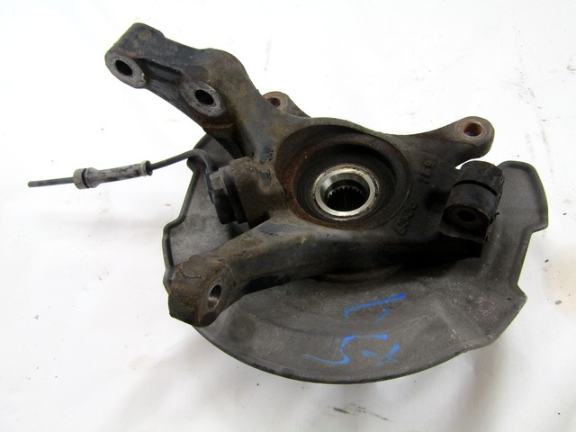 LEVI VRTLJIVI LEZAJ / PESTO KOLESA Z LEZAJEM SPREDAJ OEM N. 4515163J50000 ORIGINAL REZERVNI DEL SUZUKI SWIFT MZ EZ MK3 (2004 - 2010) BENZINA LETNIK 2007