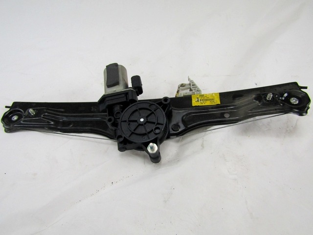 MEHANIZEM DVIGA SPREDNJIH STEKEL  OEM N. 51833742 ORIGINAL REZERVNI DEL LANCIA Y YPSILON 312 (dal 2011)BENZINA/GPL LETNIK 2012