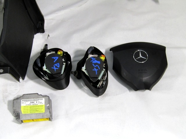 KIT AIRBAG KOMPLET OEM N. 18264 KIT AIRBAG COMPLETO ORIGINAL REZERVNI DEL MERCEDES CLASSE A W169 5P C169 3P (2004 - 04/2008) DIESEL LETNIK 2007