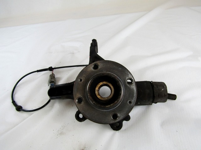 LEVI VRTLJIVI LEZAJ / PESTO KOLESA Z LEZAJEM SPREDAJ OEM N. 364696 ORIGINAL REZERVNI DEL CITROEN C4 PICASSO/GRAND PICASSO MK1 (2006 - 08/2013) DIESEL LETNIK 2010