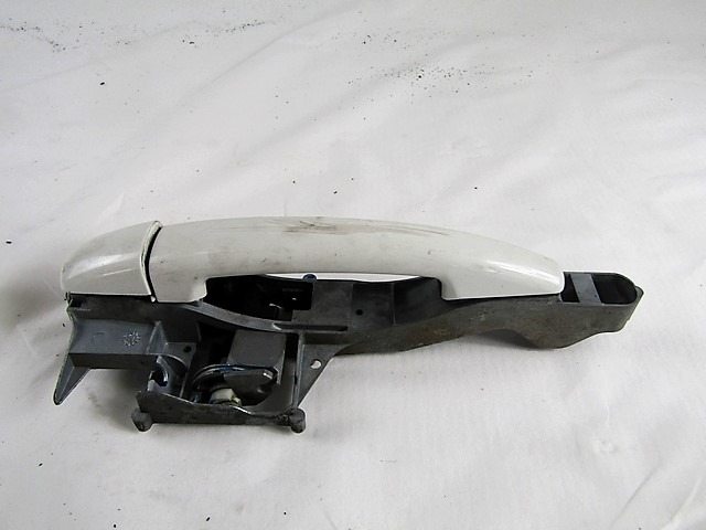 ZUNANJA KLJUKA ZADNJA LEVA VRATA OEM N. 9673466780 ORIGINAL REZERVNI DEL CITROEN C4 PICASSO/GRAND PICASSO MK1 (2006 - 08/2013) DIESEL LETNIK 2010