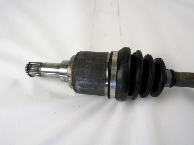 LEVA SPREDNJA POGONSKA GRED  OEM N. 51955481 ORIGINAL REZERVNI DEL FIAT 500 CINQUECENTO 312 MK3 (2007 - 2015) BENZINA LETNIK 2010