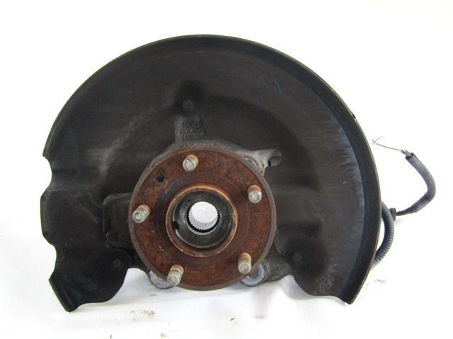 VRTLJIVI LEZAJ DESNO / PESTO KOLESA Z LEZAJEM SPREDAJ OEM N. 31387651 31387356 ORIGINAL REZERVNI DEL VOLVO V40 MK1 525 526 (2012 - 2016)DIESEL LETNIK 2013