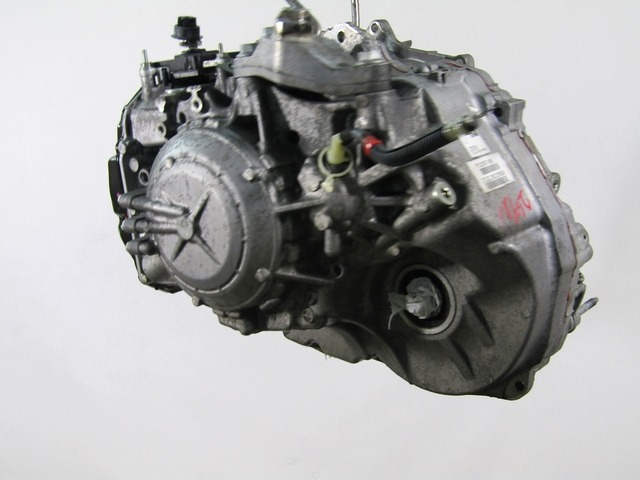 AVTOMATSKI MENJALNIK OEM N. 36002038 ORIGINAL REZERVNI DEL VOLVO V40 MK1 525 526 (2012 - 2016)DIESEL LETNIK 2013