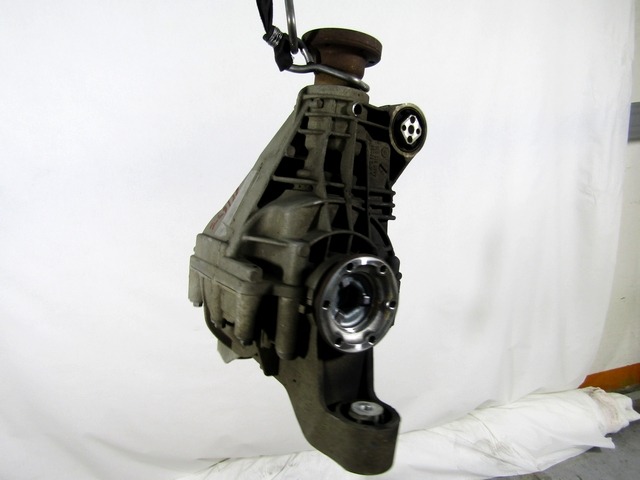 ZADNJI DIFERENCIAL OEM N. 4460310018 0AB525017F ORIGINAL REZERVNI DEL AUDI Q7 4L (2005 - 2015) DIESEL LETNIK 2007