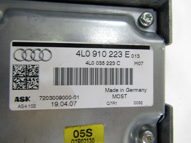 OJACEVALEC AVDIO/RADIO ENOTA  OEM N. 4L0910223E ORIGINAL REZERVNI DEL AUDI Q7 4L (2005 - 2015) DIESEL LETNIK 2007