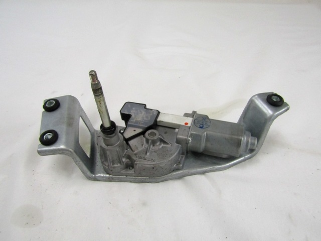 MOTORCEK ZADNJEGA BRISALCA OEM N. 7258532 ORIGINAL REZERVNI DEL BMW SERIE 1 BER/COUPE F20/F21 (2011 - 2015) DIESEL LETNIK 2011