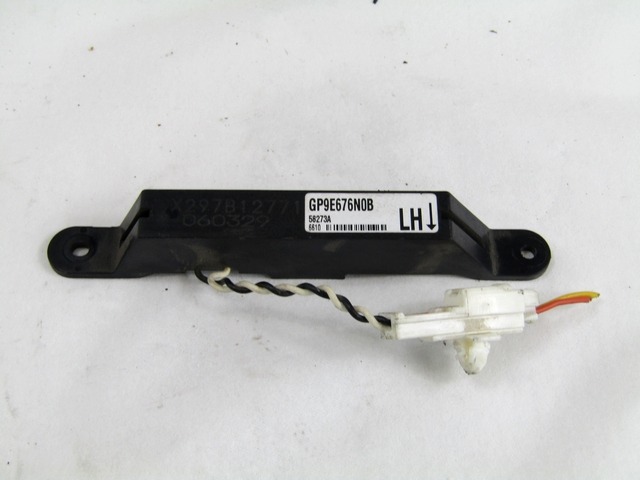 OJACEVALEC / ANTENA OEM N. GP9E676N0B ORIGINAL REZERVNI DEL MAZDA 6 GG GY (2003-2008) DIESEL LETNIK 2007