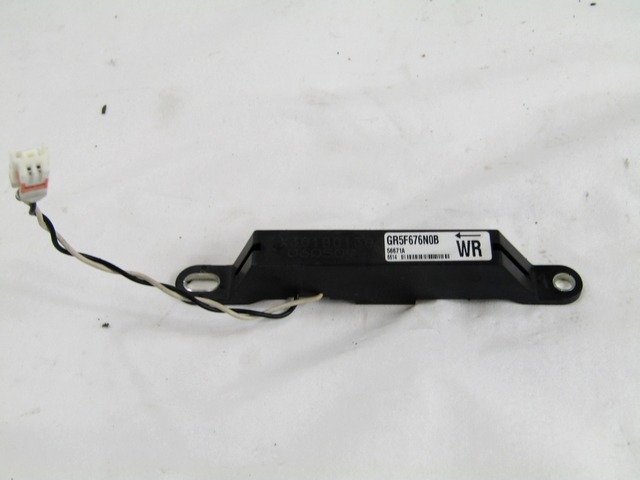 OJACEVALEC / ANTENA OEM N. GR5F676N0B ORIGINAL REZERVNI DEL MAZDA 6 GG GY (2003-2008) DIESEL LETNIK 2007